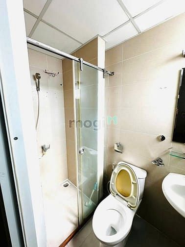 Hình ảnh Giá 12tr/th, The Useful (The Era) Lạc Long Quân, TB, 107m2, 3PN, 2WC.