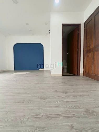 Hình ảnh Cho thuê nhà nguyên căn 5m - SƯ VẠN HẠNH, QUẬN 10