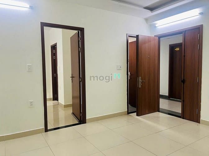 Hình ảnh Chung cư The Useful, Lạc Long Quân, TB: 3p ngủ rộng, NTCB, 95m2, 12tr