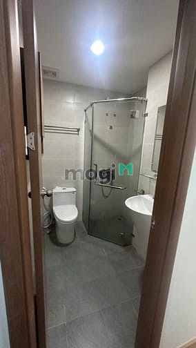 Hình ảnh Mình Pass Lại Căn Master Trong Căn 2PN Full Nội Thất Ở Bcons Bee
