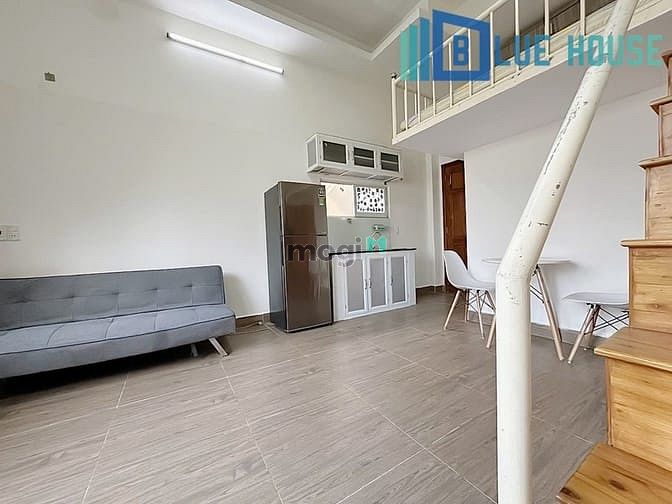 Hình ảnh Phòng gác lửng thoáng mát ngay khu Etown