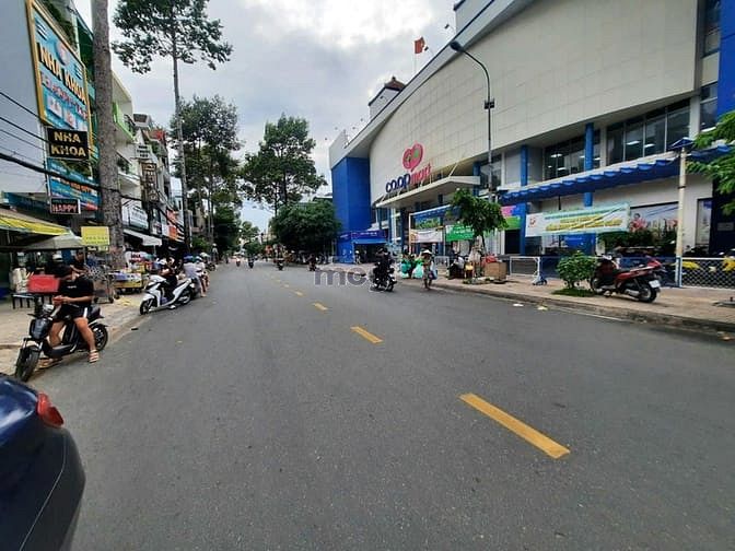 Hình ảnh 🔥💯Tòa Nhà MTKD khu Tên Lửa 9x20m 1 Hầm 5 tầng SÁT COOPMART-HĐT 150tr
