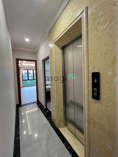 Hình ảnh Cho thuê nhà ngõ 193 trung kính 50m x7T thang máy