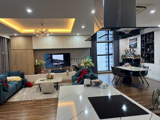Hình ảnh Chính Chủ Bán CH Golden Land 275 NGuyễn Trãi DT 115m 3N Full NT 10 tỷ