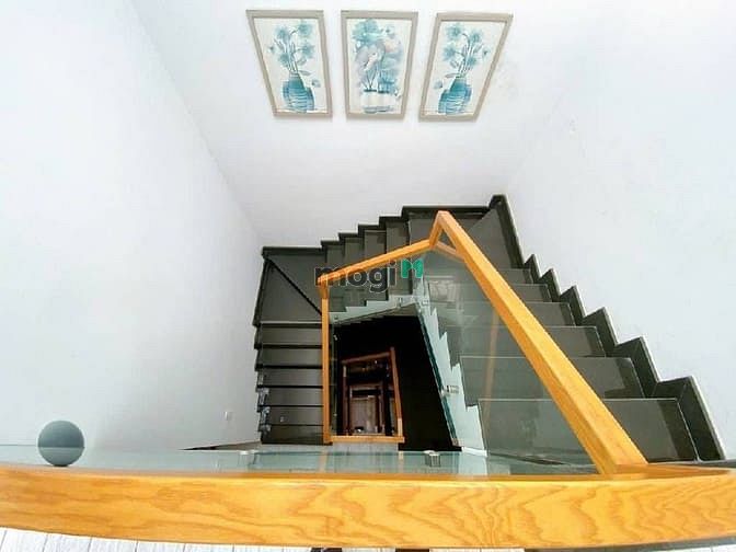 Hình ảnh Nhà đẹp 5 tầng HXH Tân Kỳ Tân Quý, 65m2, 6PN, Giá 8.5 tỷ, ở ngay