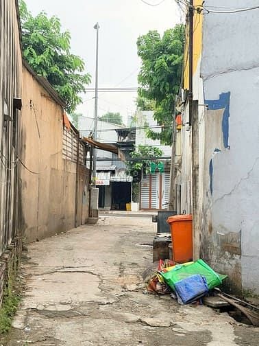Hình ảnh Chính chủ gửi bán lô đất hẻm đường Lê Văn Thịnh, Bình Trưng Tây, Q.2