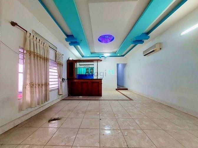 Hình ảnh Gần Etown Cộng Hoà - Tân Bình 85m2 (4.9x18m) - 3 tầng - 8 pn
