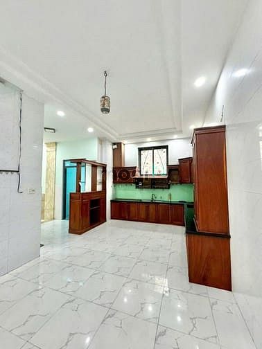Hình ảnh Nhà 7x20 5 tầng 7 phòng ngủ Đường Lê Văn Quới hẻm 8m