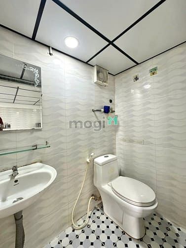 Hình ảnh Phòng Gác Lửng Thoáng, An Ninh Ngay Phan Văn Trị
