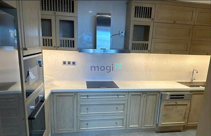 Hình ảnh Cần bán Penhouse Serenity Sky Villas Q.3 - 418m2 - 5pn 6wc - 105 tỷ