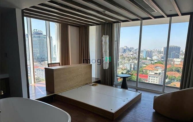 Hình ảnh Cần bán Penhouse Serenity Sky Villas Q.3 - 418m2 - 5pn 6wc - 105 tỷ