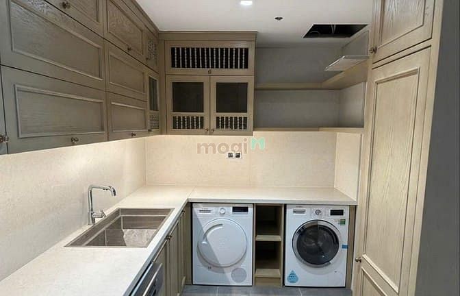 Hình ảnh Cần bán Penhouse Serenity Sky Villas Q.3 - 418m2 - 5pn 6wc - 105 tỷ
