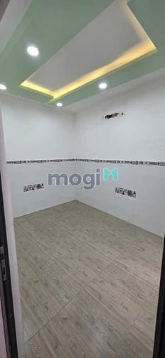 Hình ảnh Nhà mặt đs 1 Tân phú Quận 7. gần chọ Tân mỹ. Ngang 5m, 9,9 tỷ.