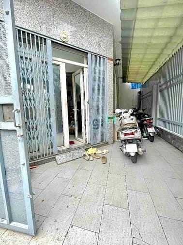 Hình ảnh Nhà lô góc 2 mặt tiền hẻm Quận 3