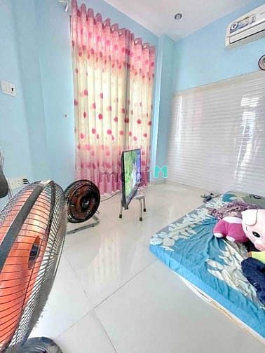 Hình ảnh Nhà lô góc 2 mặt tiền hẻm Quận 3