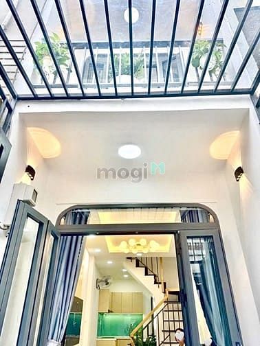 Hình ảnh Nhà Đẹp Mới Quận 3 Tặng Full Nội Thất