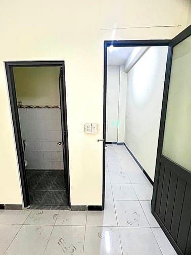 Hình ảnh Nhà Đẹp Mới Quận 3 Sát Mặt Tiền Đường