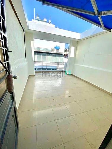 Hình ảnh Nhà Đẹp Mới Quận 3 Sát Mặt Tiền Đường