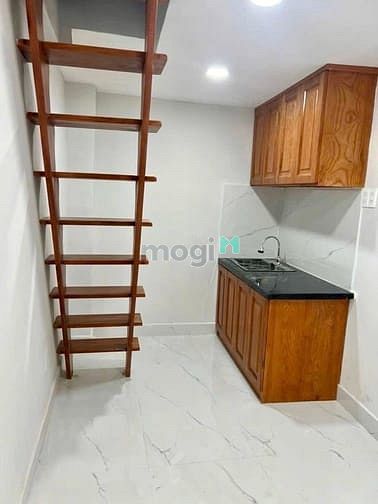 Hình ảnh Nhà Mới Cách Mạng Tháng Tám Quận 3