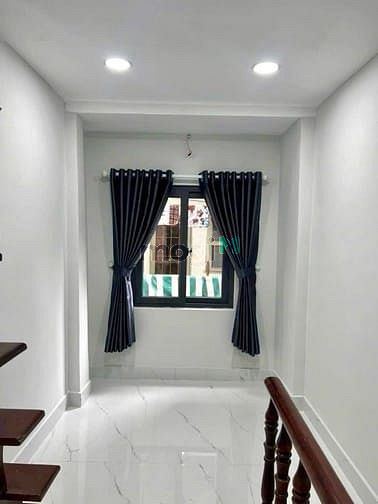 Hình ảnh Nhà Mới Cách Mạng Tháng Tám Quận 3