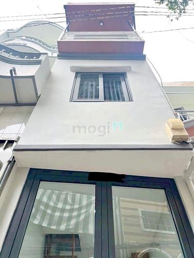 Hình ảnh Nhà Mới Cách Mạng Tháng Tám Quận 3