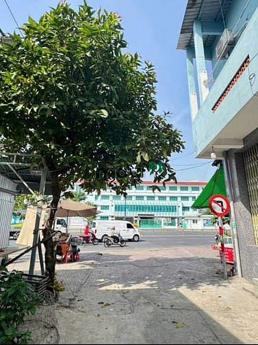 Hình ảnh 🔥💯Đất Đẹp HXH Tên Lửa thông Tỉnh lộ 10- 6x20m NỞ HẬU xây full 5 tầng