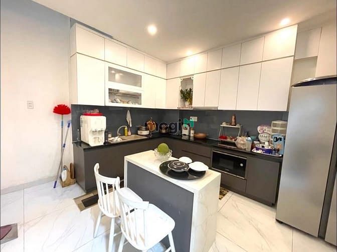 Hình ảnh Nhà Đẹp Hẻm Xe Hơi Lê Văn Sỹ Quận 3