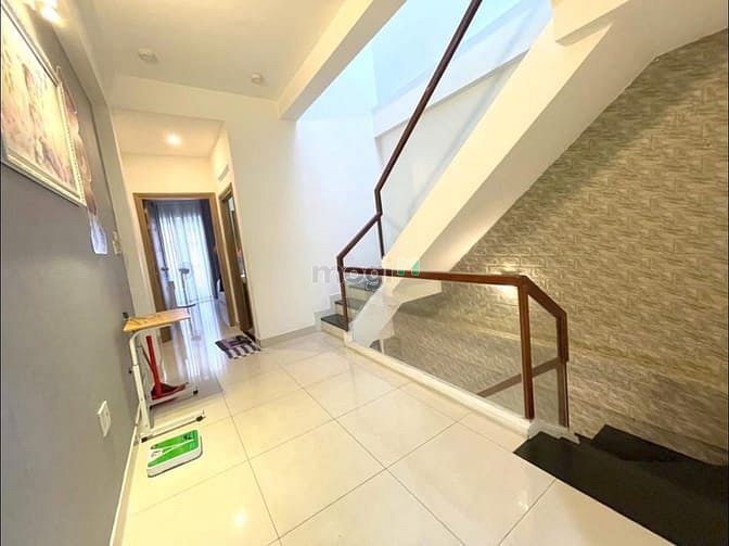 Hình ảnh Nhà Đẹp Hẻm Xe Hơi Lê Văn Sỹ Quận 3