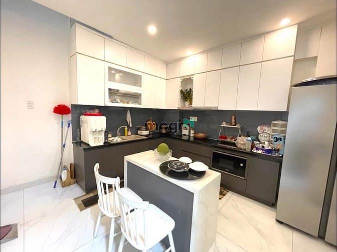 Hình ảnh Nhà Đẹp Hẻm Xe Hơi Lê Văn Sỹ Quận 3