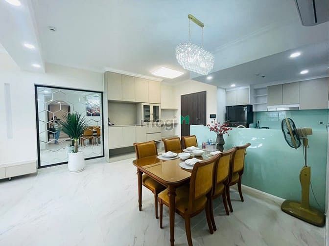 Hình ảnh Cho thuê Trang Chủ MB66.COM / Đăng Ký Tặng 66K chung cư cao cấp Scenic Valley, view bể bơi, 2PN, 2WC.
