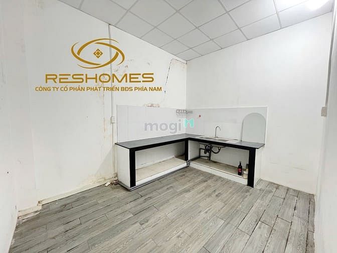 Hình ảnh Cho THUÊ mặt bằng đẹp set up sẵn mặt tiền Nguyễn Ái Quốc giá rẻ