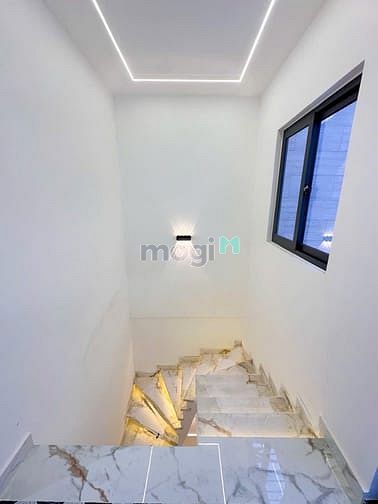 Hình ảnh Nhà Phố Hiện Đại Sang Trọng- Hẻm 3,5m 160 Nguyễn Văn Quỳ Sổ hồng riêng