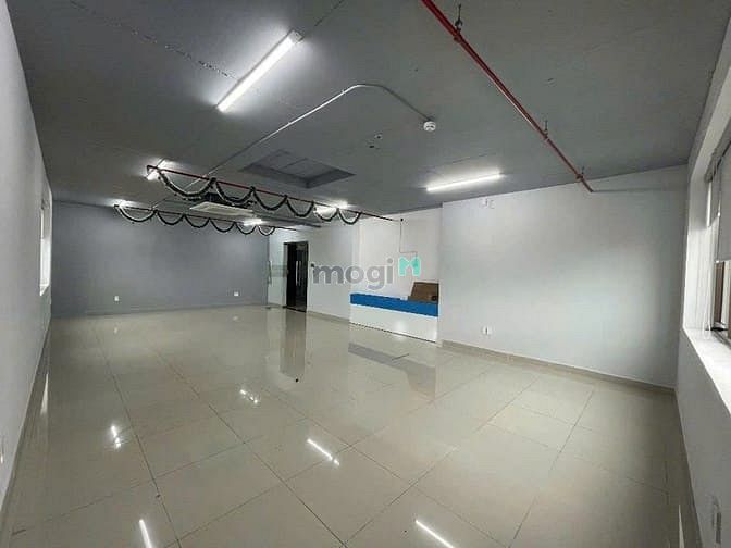 Hình ảnh Văn phòng siêu HOT giá tốt diện tích từ 100m2 khu trung tâm thành phố