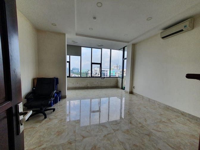 Hình ảnh Văn phòng siêu HOT giá tốt diện tích từ 100m2 khu trung tâm thành phố
