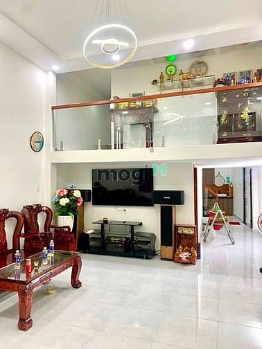 Hình ảnh Nhà Đẹp Cách Mạng Tháng Tám - Nở Hậu