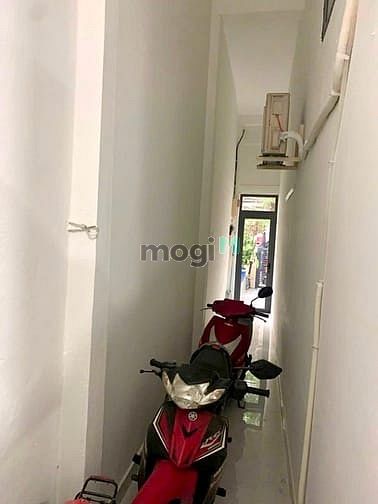 Hình ảnh Nhà Đẹp Cách Mạng Tháng Tám - Nở Hậu