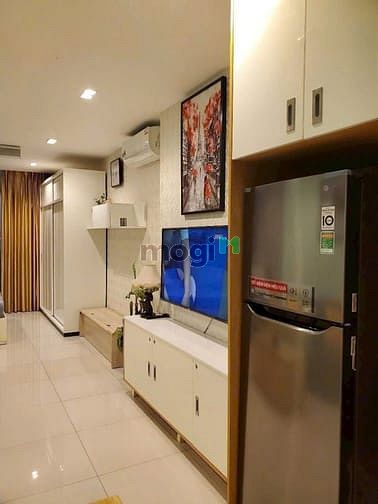 Hình ảnh C/c Sky Center, Phổ Quang, P2, TB: 1p ngủ, NT, dang Offictel, 11tr5/th