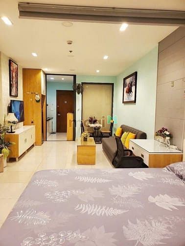 Hình ảnh C/c Sky Center, Phổ Quang, P2, TB: 1p ngủ, NT, dang Offictel, 11tr5/th