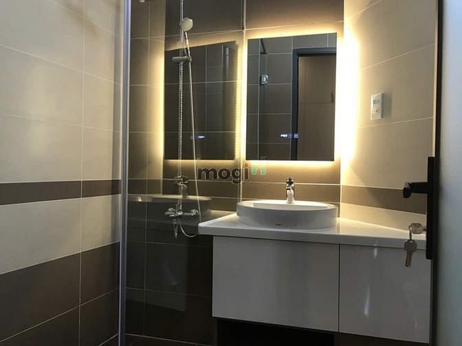 Hình ảnh Chính chủ cần bán nhà mt Lê Văn Thịnh 26 tỷ