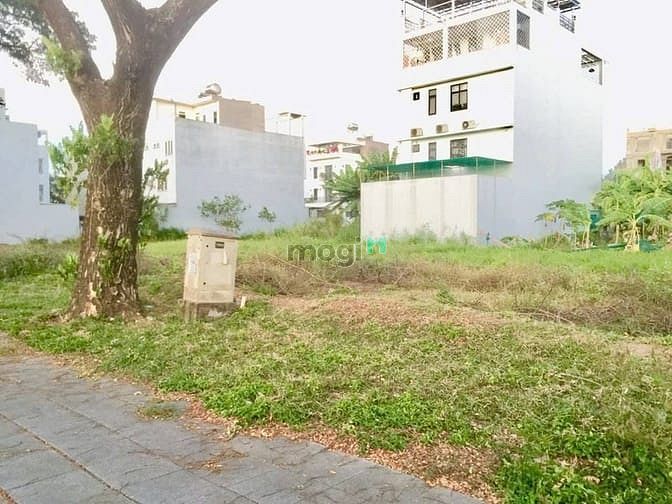 Hình ảnh BÁN ĐẤT dự án VILLA THỦ THIÊM Quận 2 Lô O - ĐỐI DIỆN CV ngang 10M