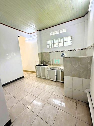 Hình ảnh Cho thuê nhà nguyên căn Linh Xuân hẻm xe tải ngang 5.5m giá tốt