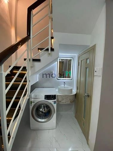 Hình ảnh Bán Nhà Mới 3 Tầng Lý Thái Tổ – Full Nội Thất– Vào Ở Ngay– Giá 5.15 Tỷ