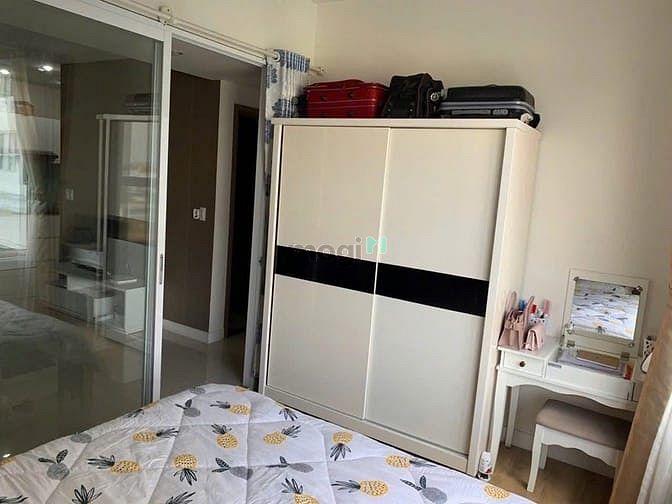 Hình ảnh Chung cư Sky Center, 10 Phổ Quang, TB: 45m2, offictel, 11,5tr.