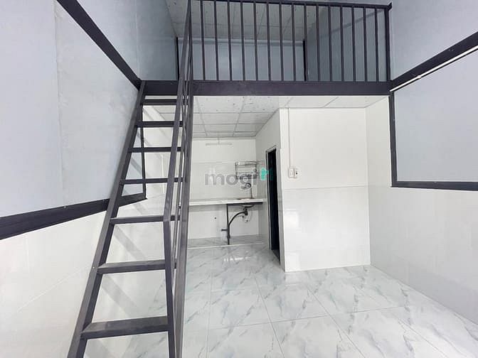 Hình ảnh Nhà trọ mới xây xong, gác lửng cao, Quận 2