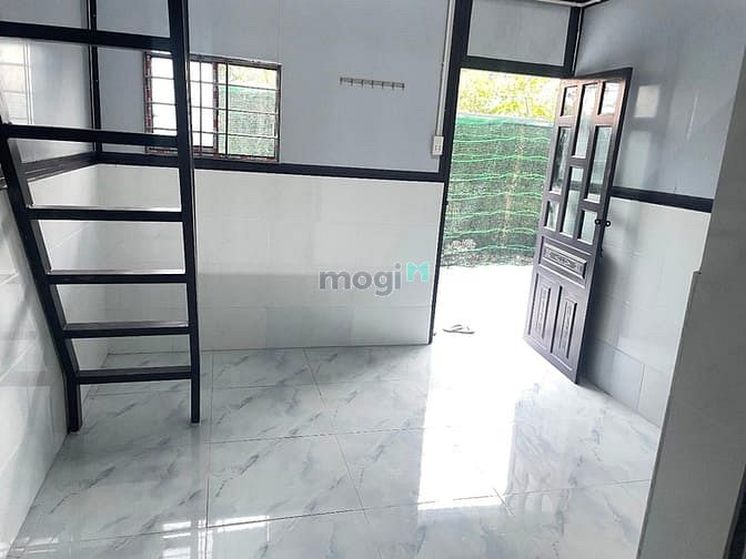 Hình ảnh Nhà trọ mới xây, gác lửng cao, Quận 2
