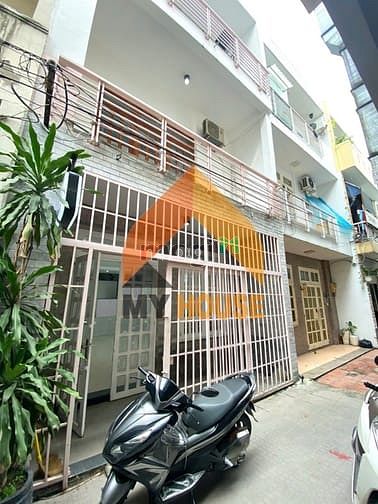 Hình ảnh ÙI ÔI Nhà gì mà rẻ quá trời quá đất  20TR/4PN ngay METRO Q2