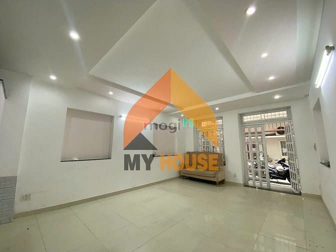 Hình ảnh ÙI ÔI Nhà gì mà rẻ quá trời quá đất  20TR/4PN ngay METRO Q2