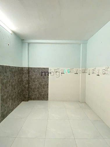 Hình ảnh Vài bước ra ngã 3 Lê Đức Thọ – Lê Văn Thọ