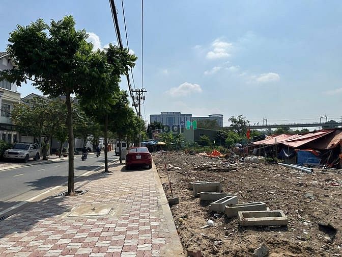 Hình ảnh Bán 1000m2 Đất,Ngang 40m, Mặt Tiền Đường Linh Trung, Thủ Đức