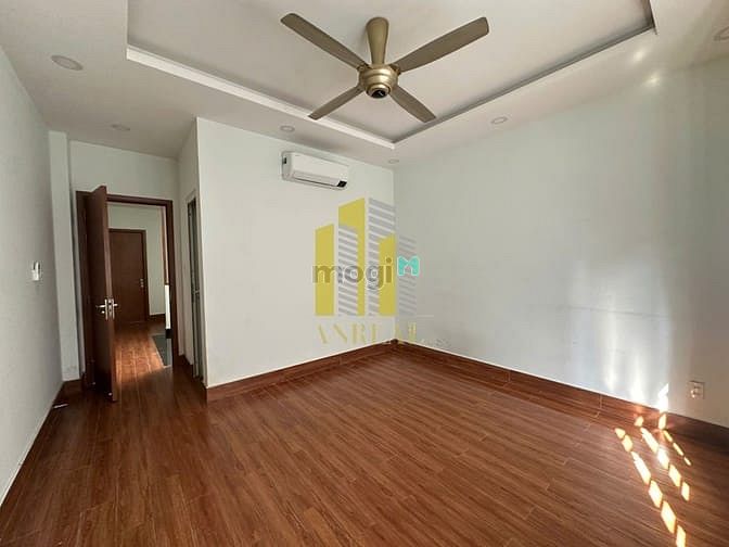 Hình ảnh Nhà Hầm 3 Lầu Khu Đô Thị An Phú Giá 30 Triệu